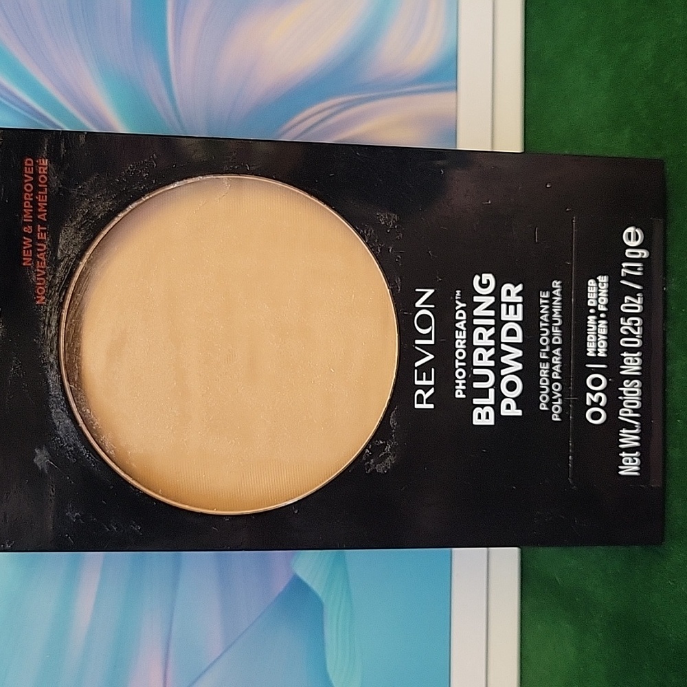 Revlon Photoready Blurring Powder 030 Medium Deep 7.1g